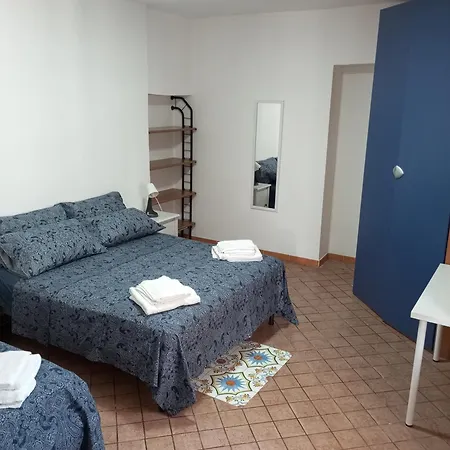 Spaccanapoli House Nápoly